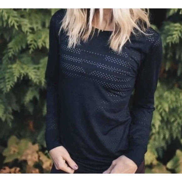ZYIA Tops - Zyia Active Womens Black Chill Perforated Long Sleeve Shirt Sz M Running Yoga